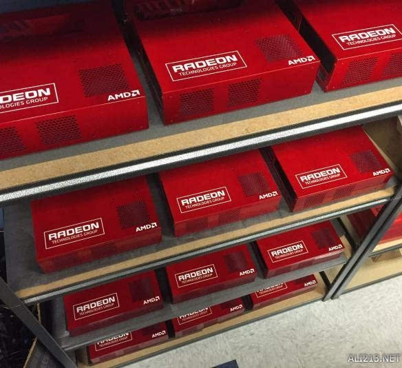 机 用的是因特尔家的CPUAMD公布史上最强游戏主